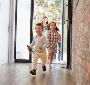 kids running into house